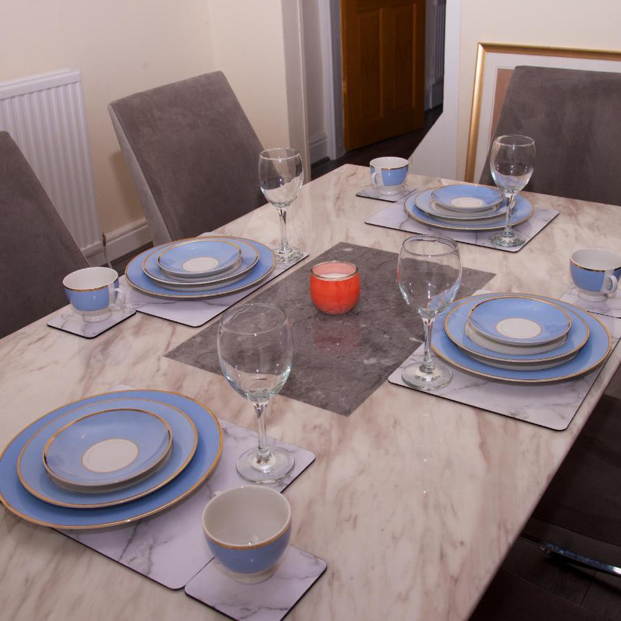 Crystal House 10Min To Manchester City Centre Ideal For Work And Leisure Exterior photo