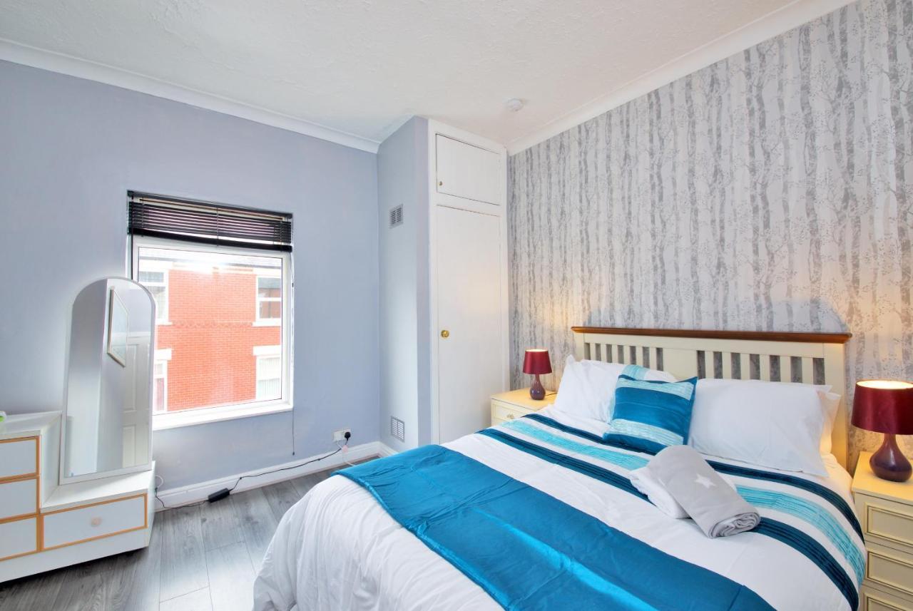 Crystal House 10Min To Manchester City Centre Ideal For Work And Leisure Exterior photo