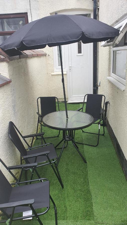 Crystal House 10Min To Manchester City Centre Ideal For Work And Leisure Exterior photo